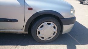 Extensions d'ailes en plastique pour Renault Clio II (1998-2001), avant facelift, version 5 portes