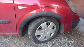 Extensions d'ailes en plastique pour Renault Scenic II (2003-2009)