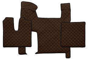 Tapis en simili cuir Q pour MAN TGX (01.2007-12.2017) - automatique - deux tiroirs - Marron