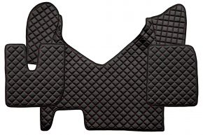 Tapis en simili cuir Q pour IVECO STRALIS HI-WAY (01.2013-12.2016) - automatique - Noir/rouge