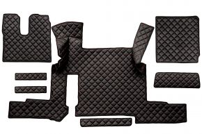 Tapis en simili cuir Q pour MAN TGX (01.2018-03.2020) - automatique - deux tiroirs - Noir/rouge