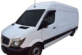 Déflecteurs – SCOUTT pour MERCEDES SPRINTER, G + D 2006-2018, avant, 2 pcs